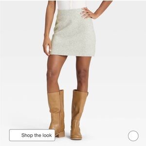 NWT grey knit skirt